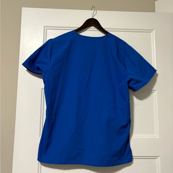 Adar Scrubs Top - Picture 3 of 4